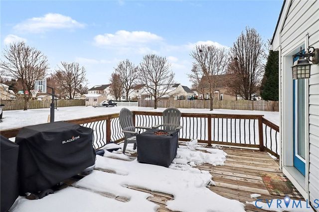 10251 Still Creek Ln, Mechanicsville, VA 23116