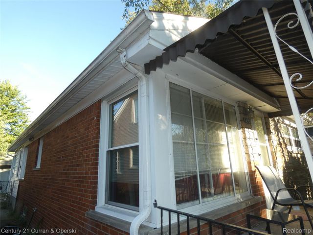 18959 Rockcastle Street, Detroit, MI 48236