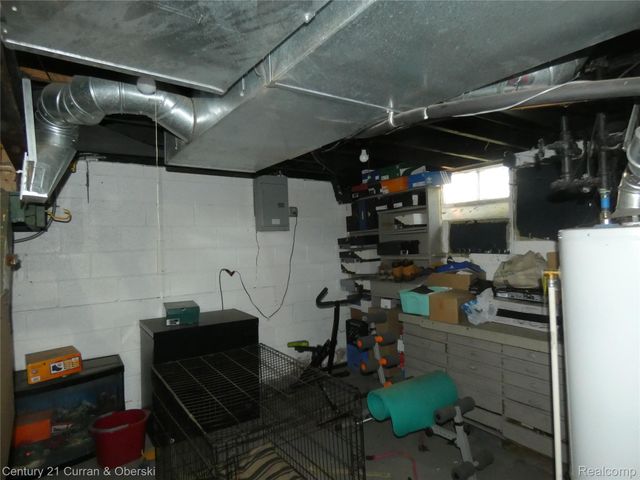 18959 Rockcastle Street, Detroit, MI 48236