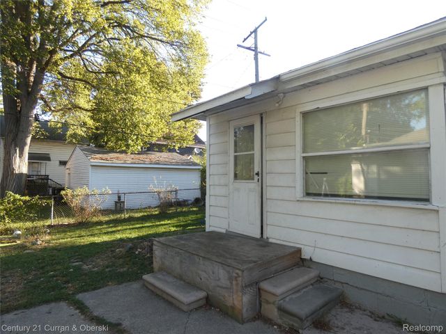 18959 Rockcastle Street, Detroit, MI 48236