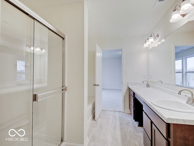 3551 Windstar Court, Columbus, IN 47203