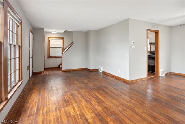 9504 S Highland Avenue, Garfield Heights, OH 44125