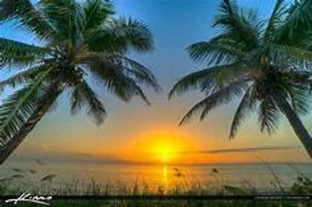 105 Paradise Harbour Boulevard 108, North Palm Beach, FL 33408