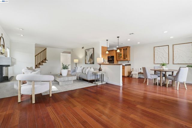 5136 Ramsgate Dr, Newark, CA 94560