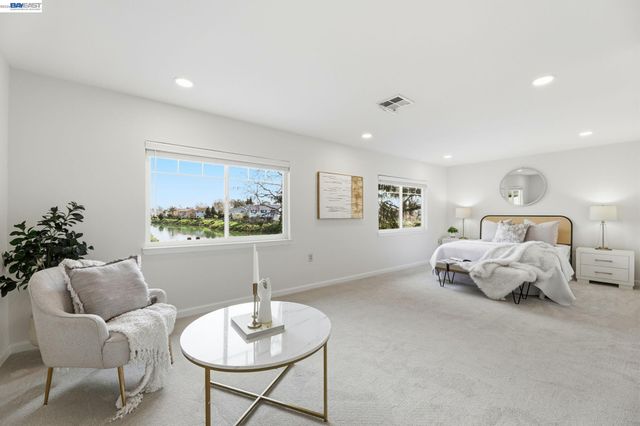 5136 Ramsgate Dr, Newark, CA 94560