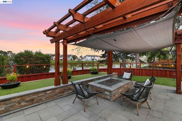 5136 Ramsgate Dr, Newark, CA 94560