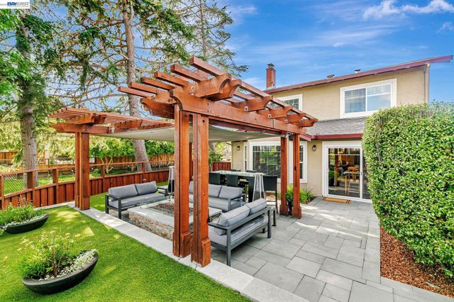 5136 Ramsgate Dr, Newark, CA 94560