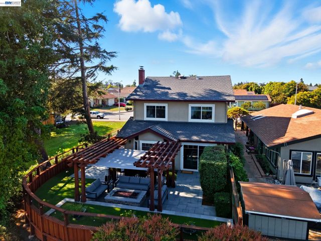 5136 Ramsgate Dr, Newark, CA 94560