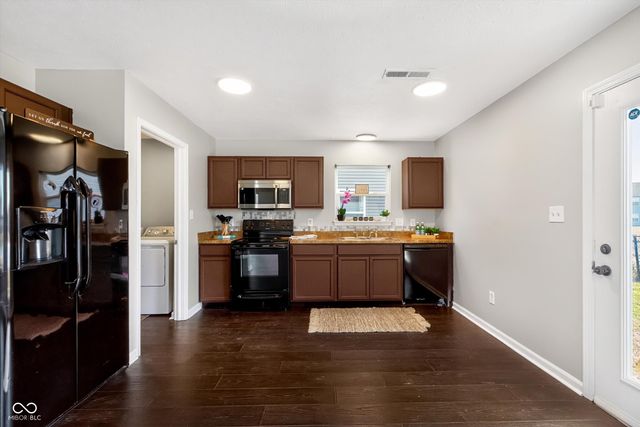 2858 Beethoven Avenue, Indianapolis, IN 46239