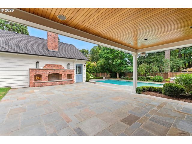 3860 Sw 75TH Ave, Portland, OR 97225