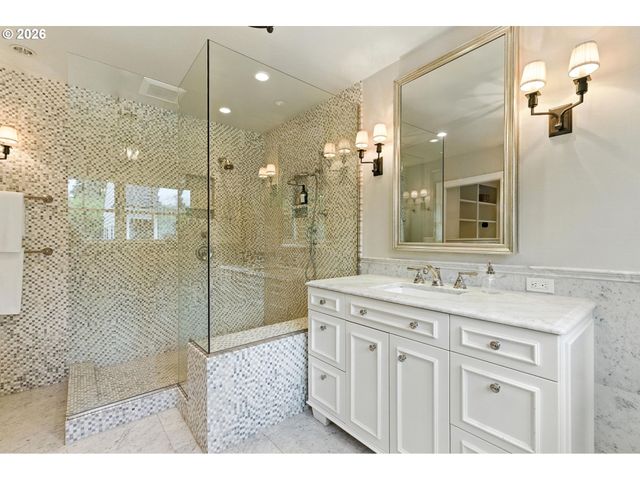 3860 Sw 75TH Ave, Portland, OR 97225