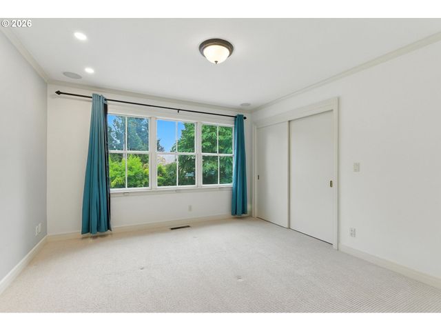 3860 Sw 75TH Ave, Portland, OR 97225