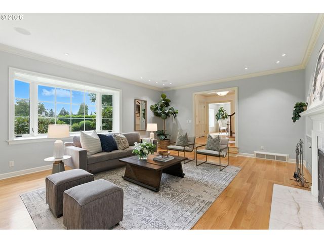 3860 Sw 75TH Ave, Portland, OR 97225