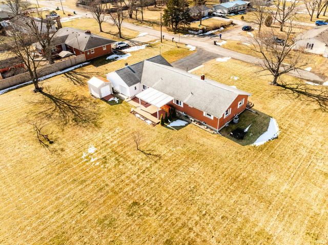 700 N Cook Road, Muncie, IN 47303