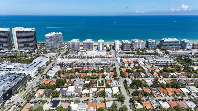 9516 Byron Ave, Surfside, FL 33154