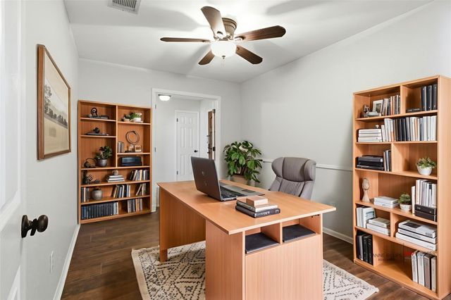 3721 Avenue R, Rosenberg, TX 77471