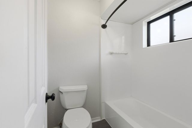 3721 Avenue R, Rosenberg, TX 77471