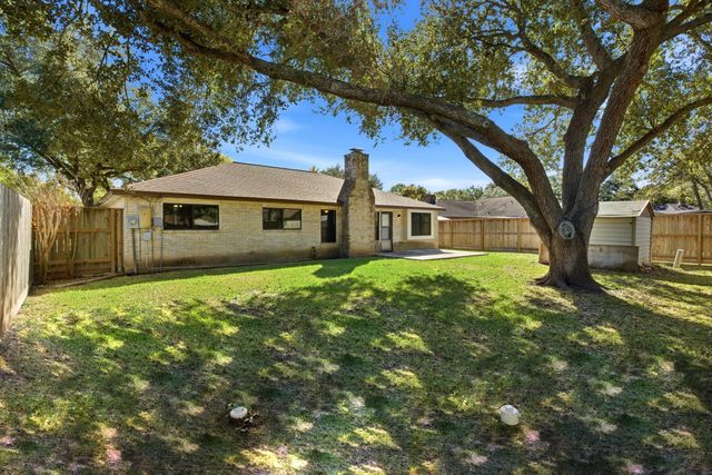 3721 Avenue R, Rosenberg, TX 77471