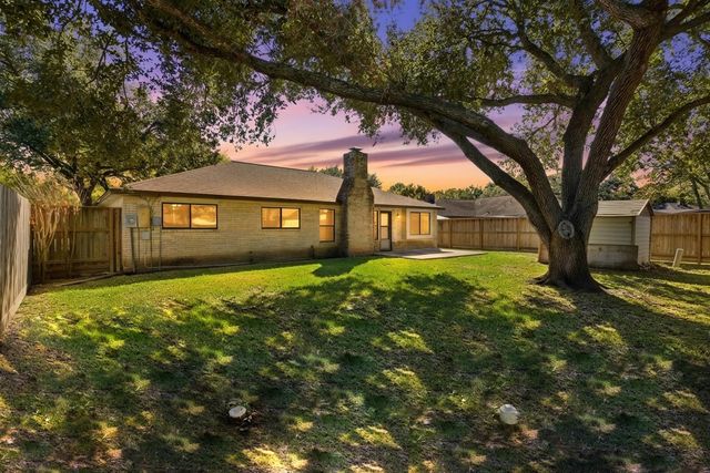 3721 Avenue R, Rosenberg, TX 77471