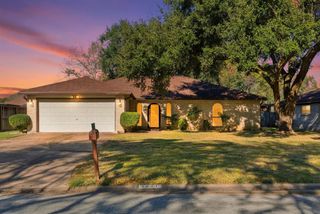 3721 Avenue R, Rosenberg, TX 77471