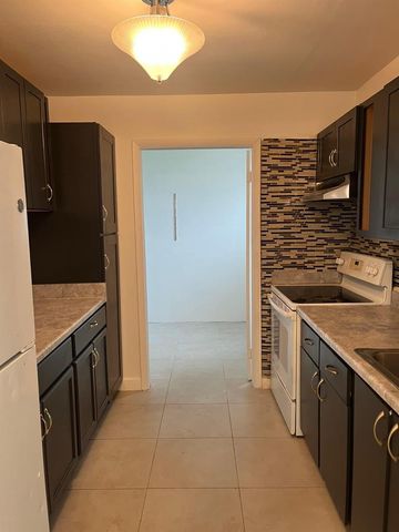 3251 NW 13th Court, Fort Lauderdale, FL 33311