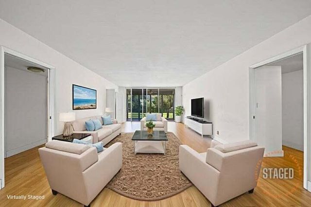 4007 N Cypress Drive 204, Pompano Beach, FL 33069