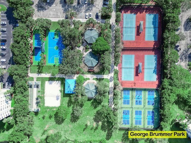 4007 N Cypress Drive 204, Pompano Beach, FL 33069