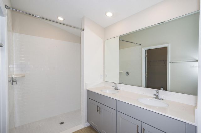 31702 OYSTER TRELLIS LANE, Wesley Chapel, FL 33545
