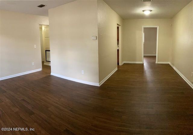 8534 ADDISON Road, Jacksonville, FL 32208