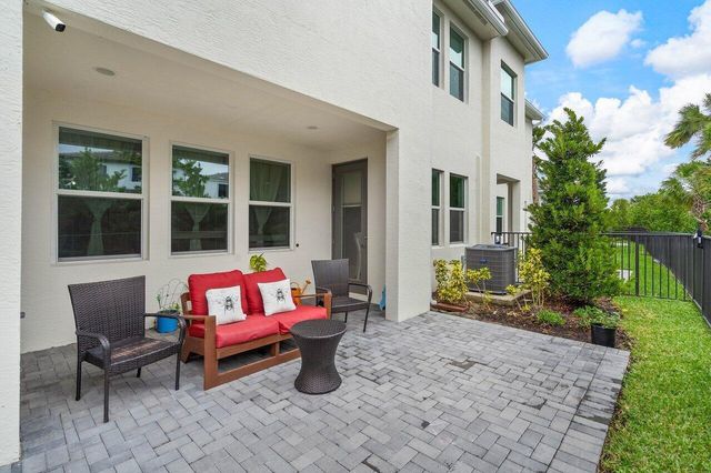 16310 OAKVIEW Drive, Westlake, FL 33470