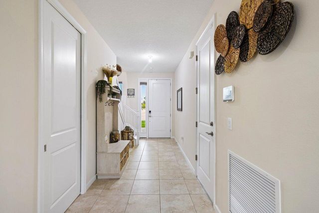 16310 OAKVIEW Drive, Westlake, FL 33470