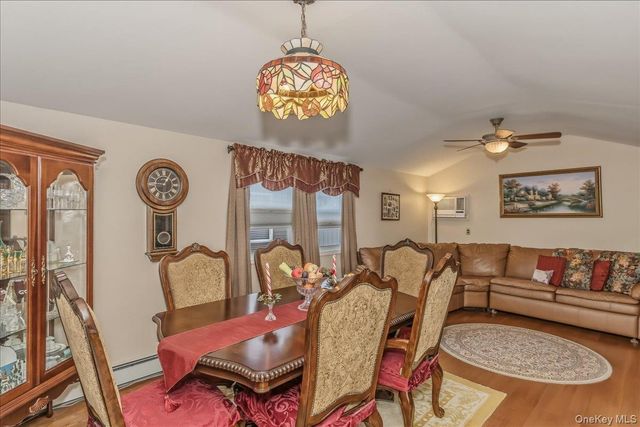 25 Summit Lane, Levittown, NY 11756