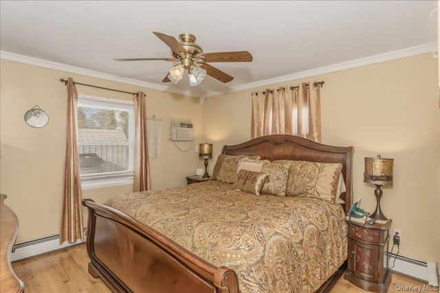 25 Summit Lane, Levittown, NY 11756