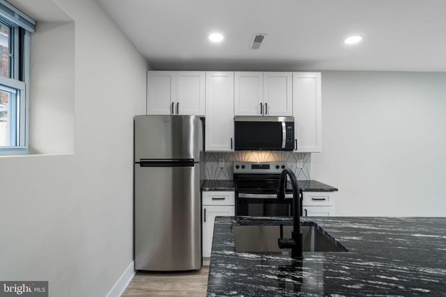 4134 OGDEN ST, Philadelphia, PA 19104