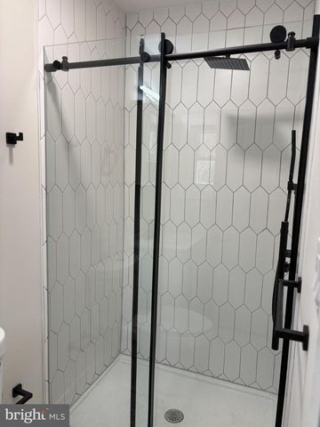 4134 OGDEN ST, Philadelphia, PA 19104