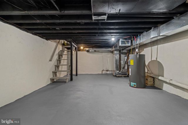 4134 OGDEN ST, Philadelphia, PA 19104