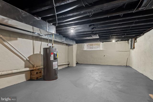 4134 OGDEN ST, Philadelphia, PA 19104