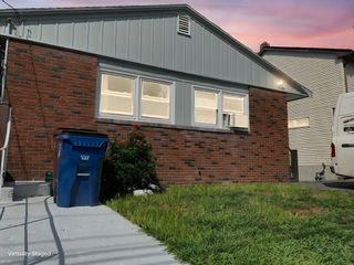 235 Reservoir Ave, Revere, MA 02151