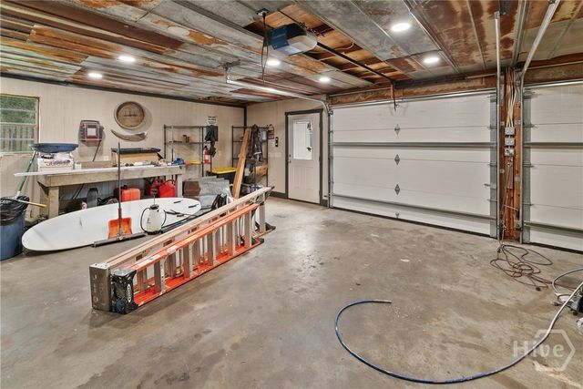 1723 Walthour Road, Savannah, GA 31410