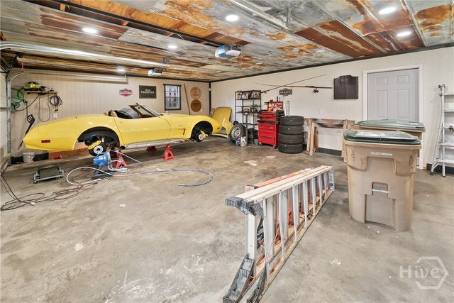 1723 Walthour Road, Savannah, GA 31410