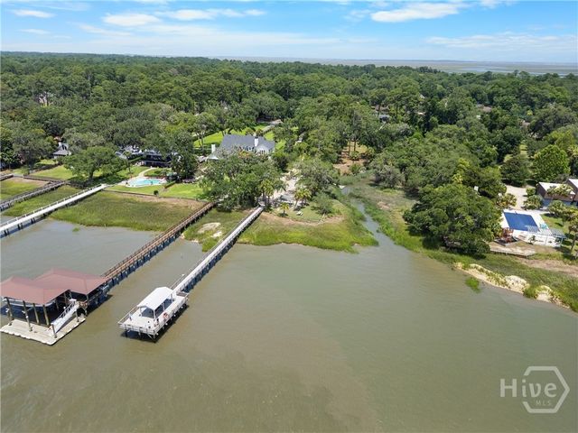1723 Walthour Road, Savannah, GA 31410