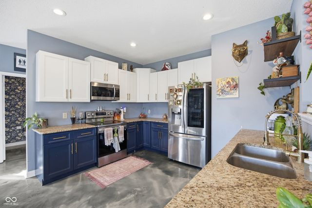 15158 Radiance Drive, Noblesville, IN 46060