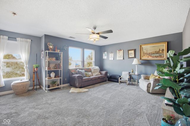 15158 Radiance Drive, Noblesville, IN 46060