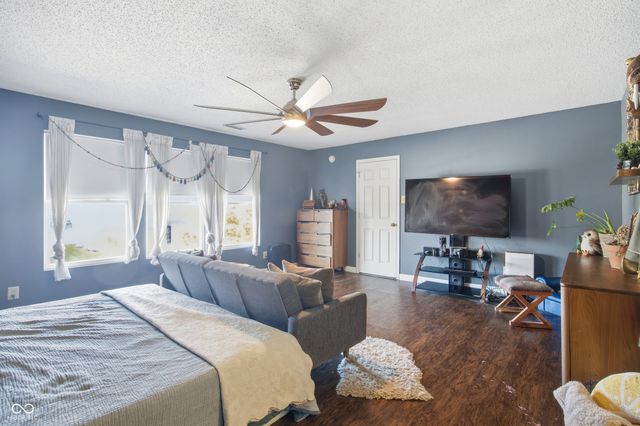 15158 Radiance Drive, Noblesville, IN 46060