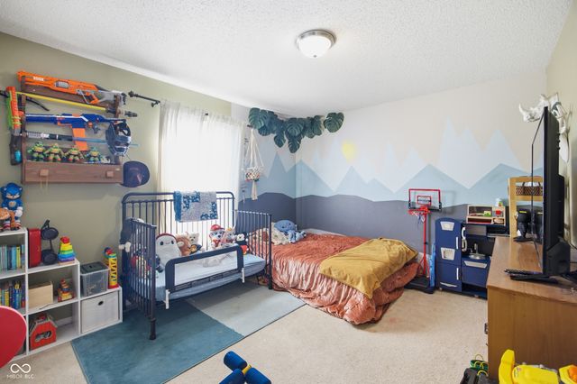 15158 Radiance Drive, Noblesville, IN 46060