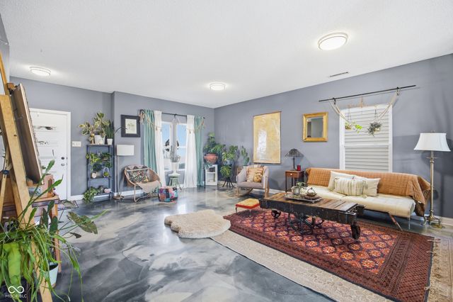 15158 Radiance Drive, Noblesville, IN 46060