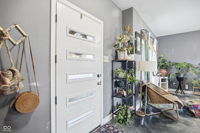 15158 Radiance Drive, Noblesville, IN 46060