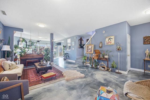 15158 Radiance Drive, Noblesville, IN 46060