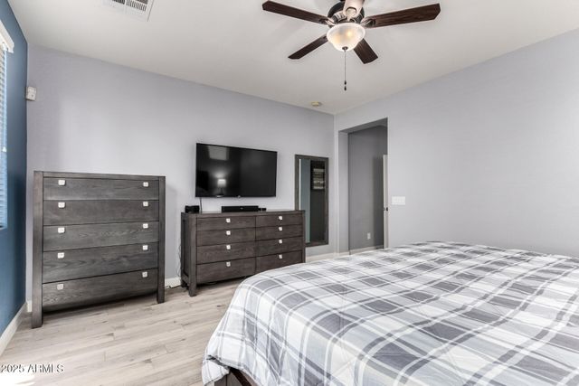 4668 S MCMINN Drive, Gilbert, AZ 85297