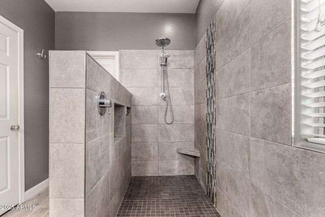 4668 S MCMINN Drive, Gilbert, AZ 85297